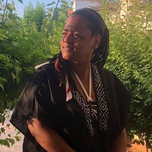 Meet your Posher, Lee